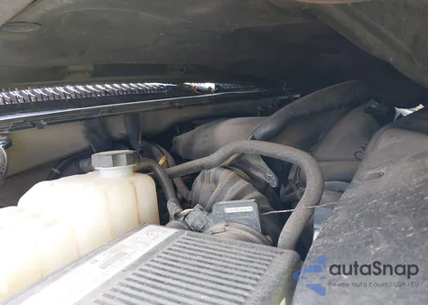 2001 Chevrolet Silverado 2500 Ls from USA, damaged, VIN 1GCGC24U11Z326501